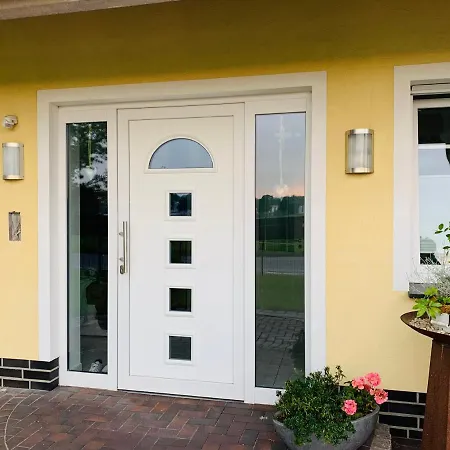 Ferienoberwohnung In Pesca * クロッペンブルク